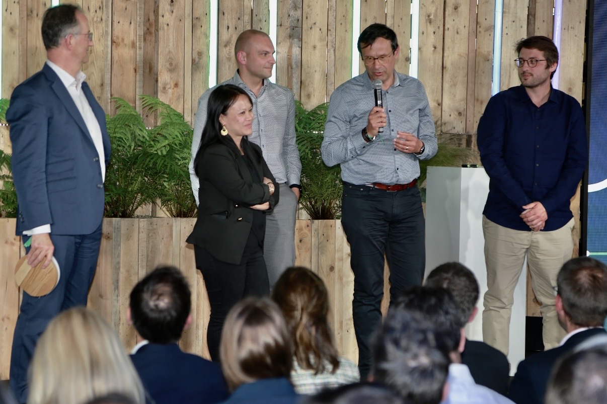 Pitch de la solution RSI Bot en finale des Empower Innovation Worldwide 2024